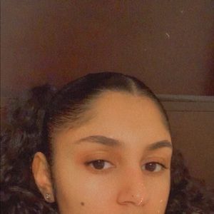 Meet your Posher, Nykea